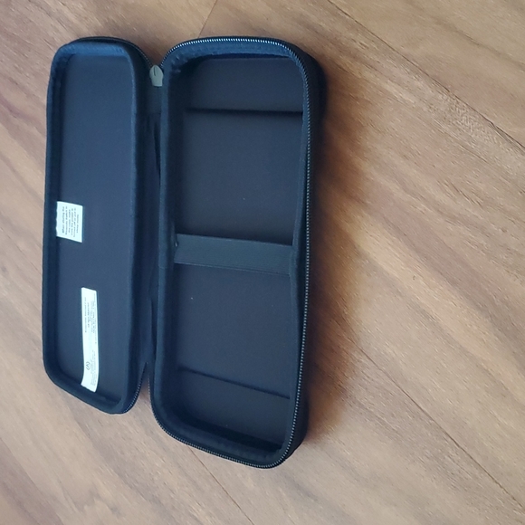 Nintendo Switch Case - Picture 2 of 3